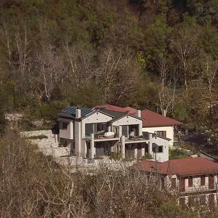 Evora Luxury Suites Mega Chorio エクステリア 写真