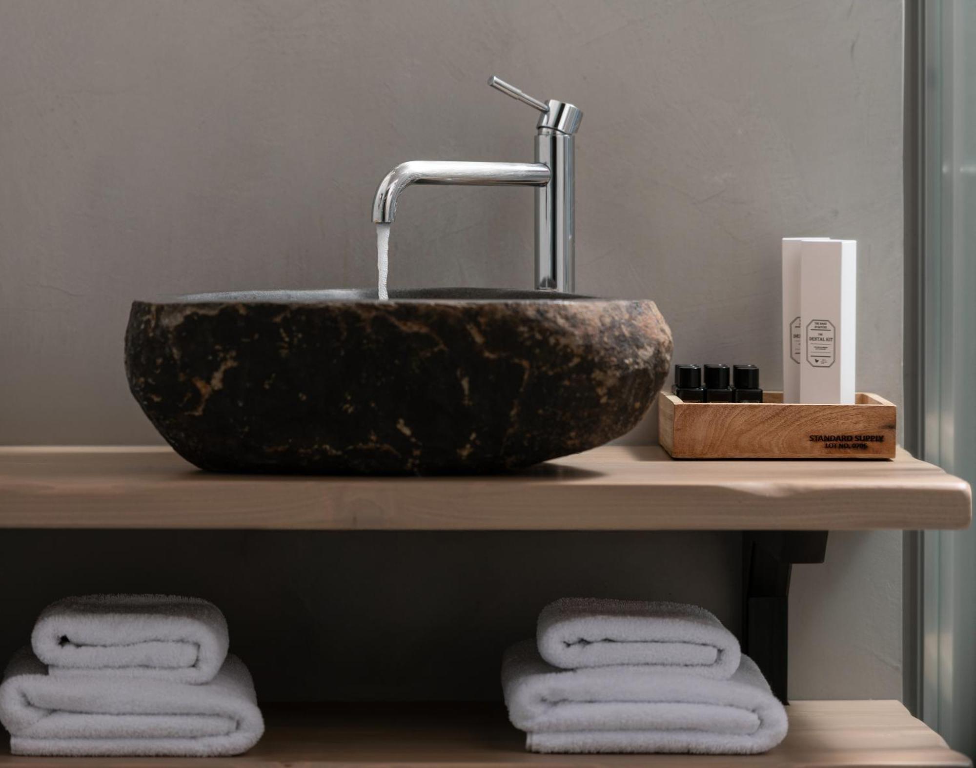 Evora Luxury Suites Mega Chorio エクステリア 写真