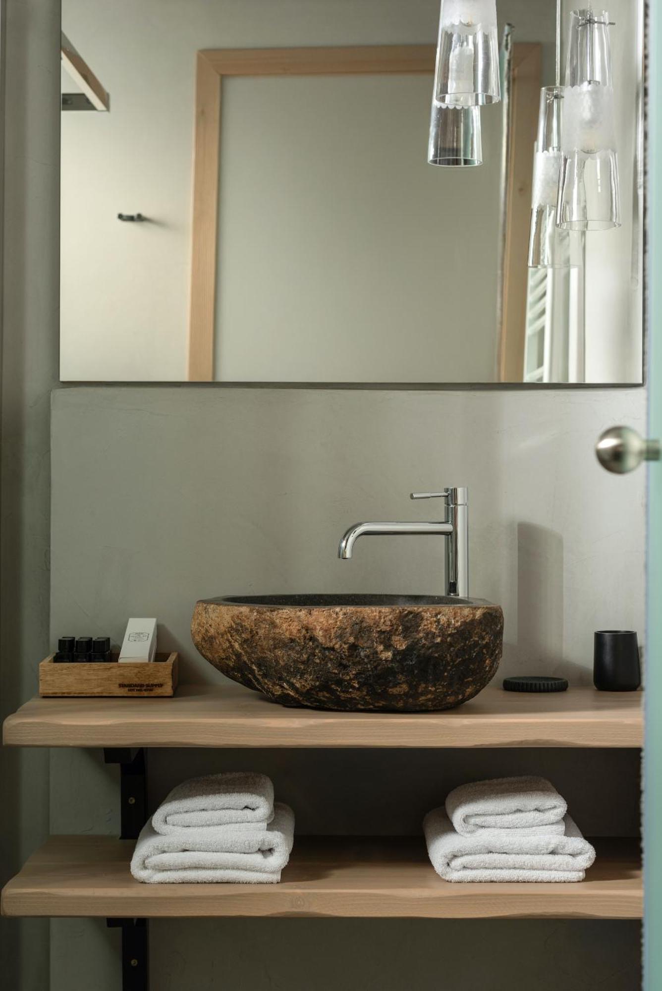 Evora Luxury Suites Mega Chorio エクステリア 写真